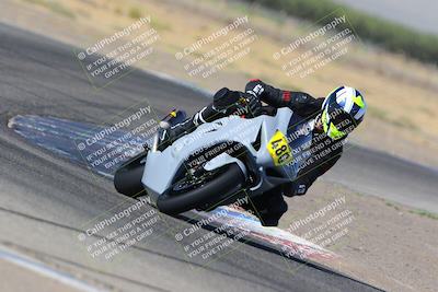 media/Aug-19-2022-TrackDaz (Fri) [[a0110a8595]]/Club Race/10am (Outside Grapevine)/